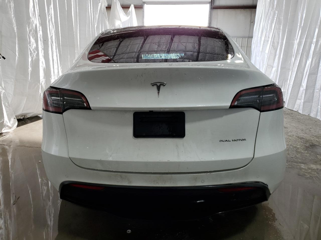 2022 TESLA MODEL Y - Image 6