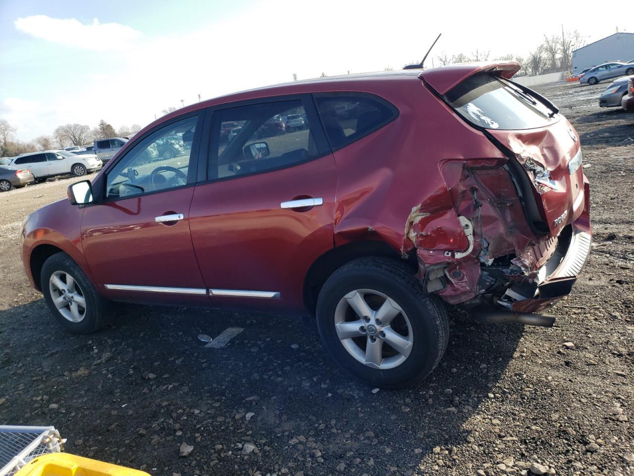 2013 NISSAN ROGUE S - Фото 2