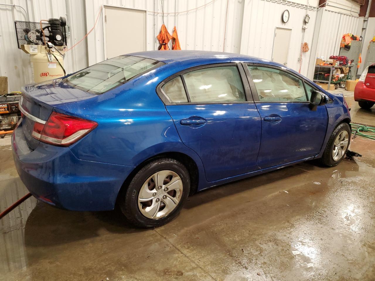 2015 HONDA CIVIC LX - Фото 3