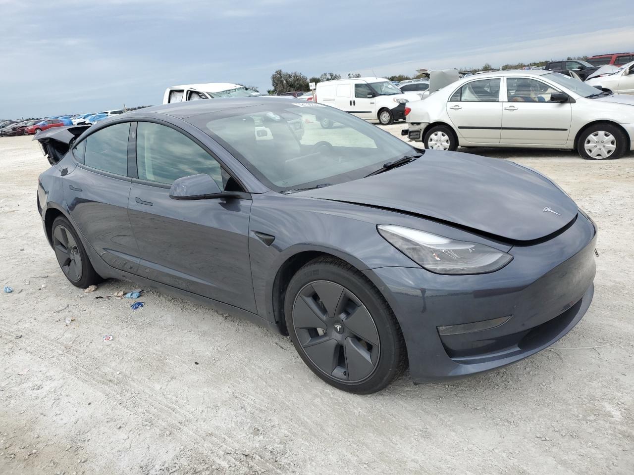 2023 TESLA MODEL 3 - Фото 4