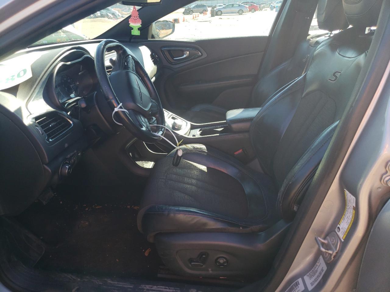 2015 CHRYSLER 200 S - Фото 7