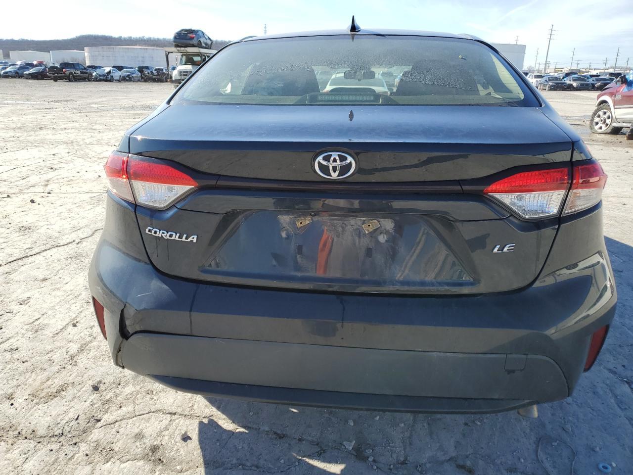 2020 TOYOTA COROLLA LE - Фото 6