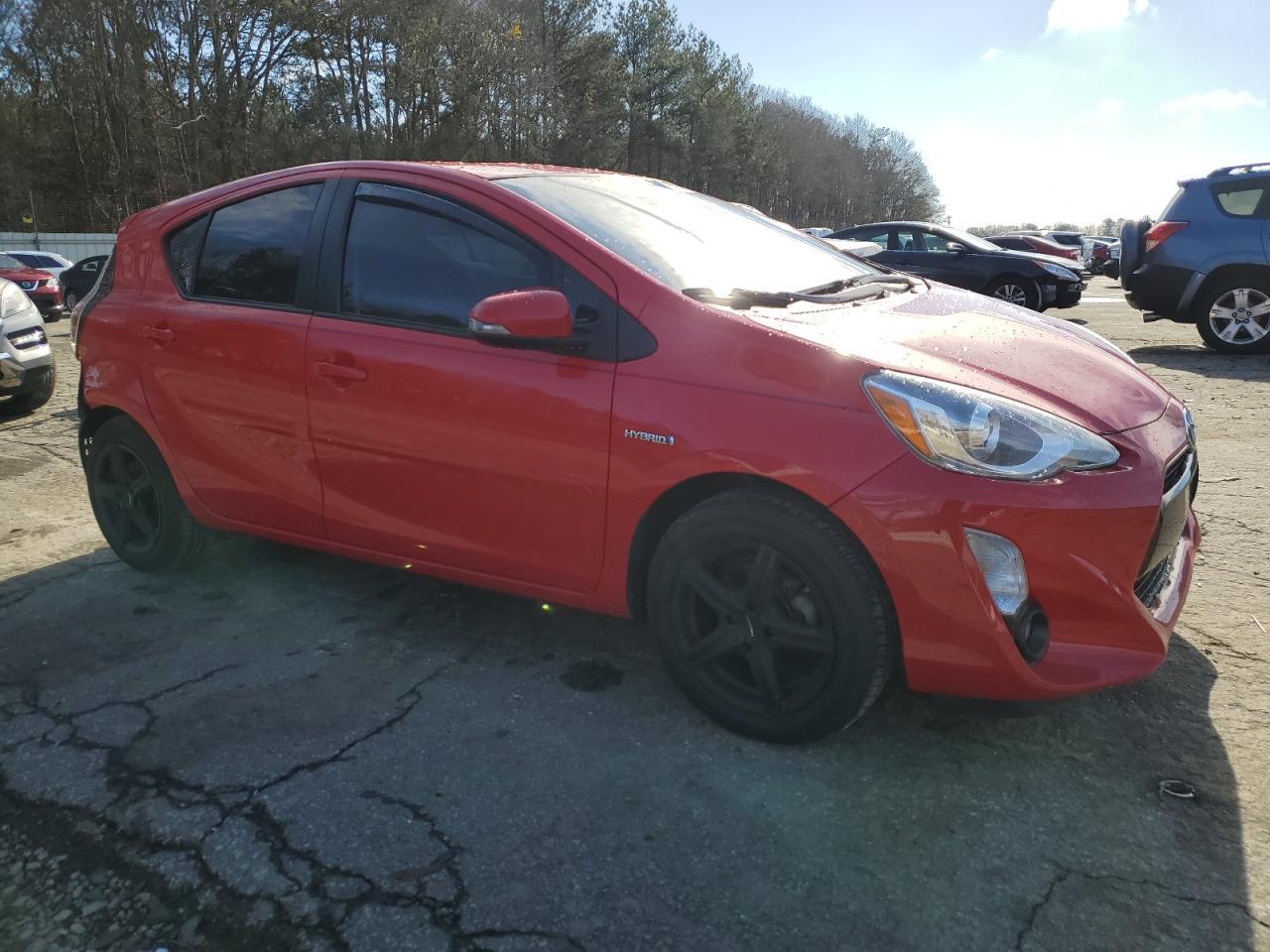 2015 TOYOTA PRIUS C - Фото 4