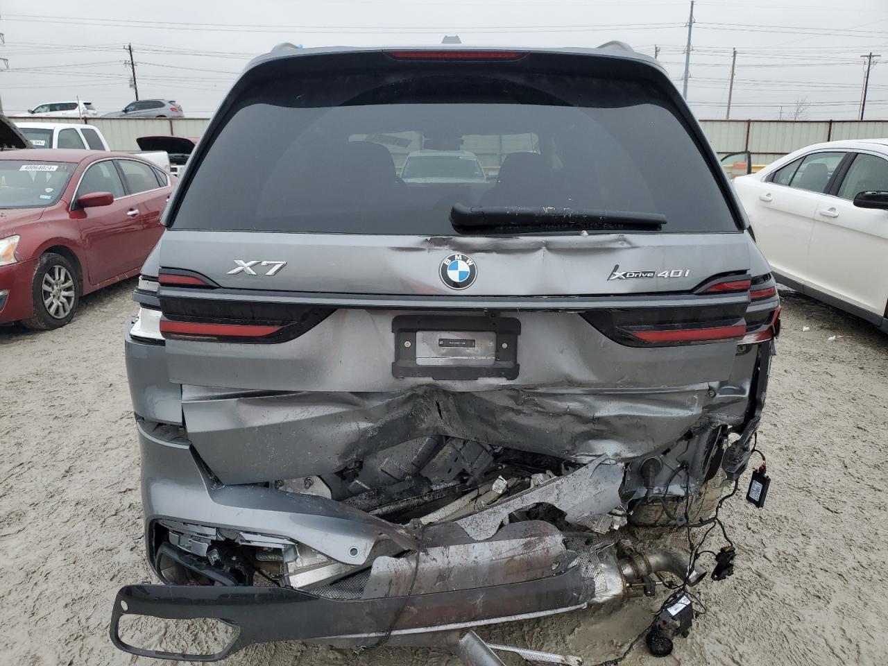 2024 BMW X7 XDRIVE4 - Image 6