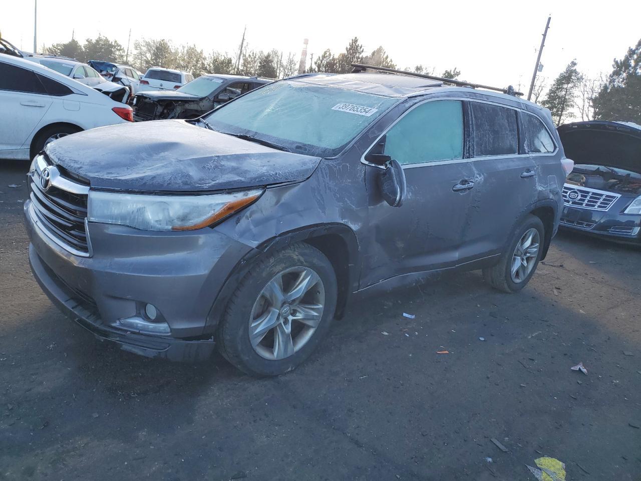 2015 TOYOTA HIGHLANDER