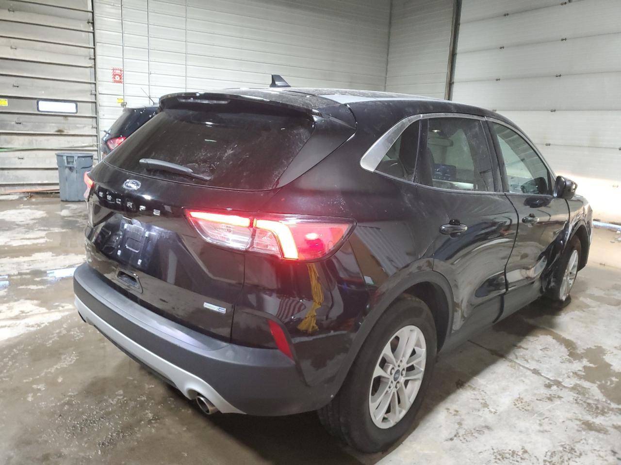 2020 FORD ESCAPE SE - Image 3