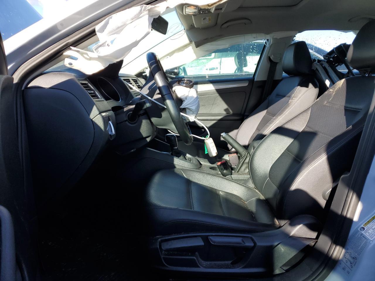 2017 VOLKSWAGEN JETTA SE - Image 7