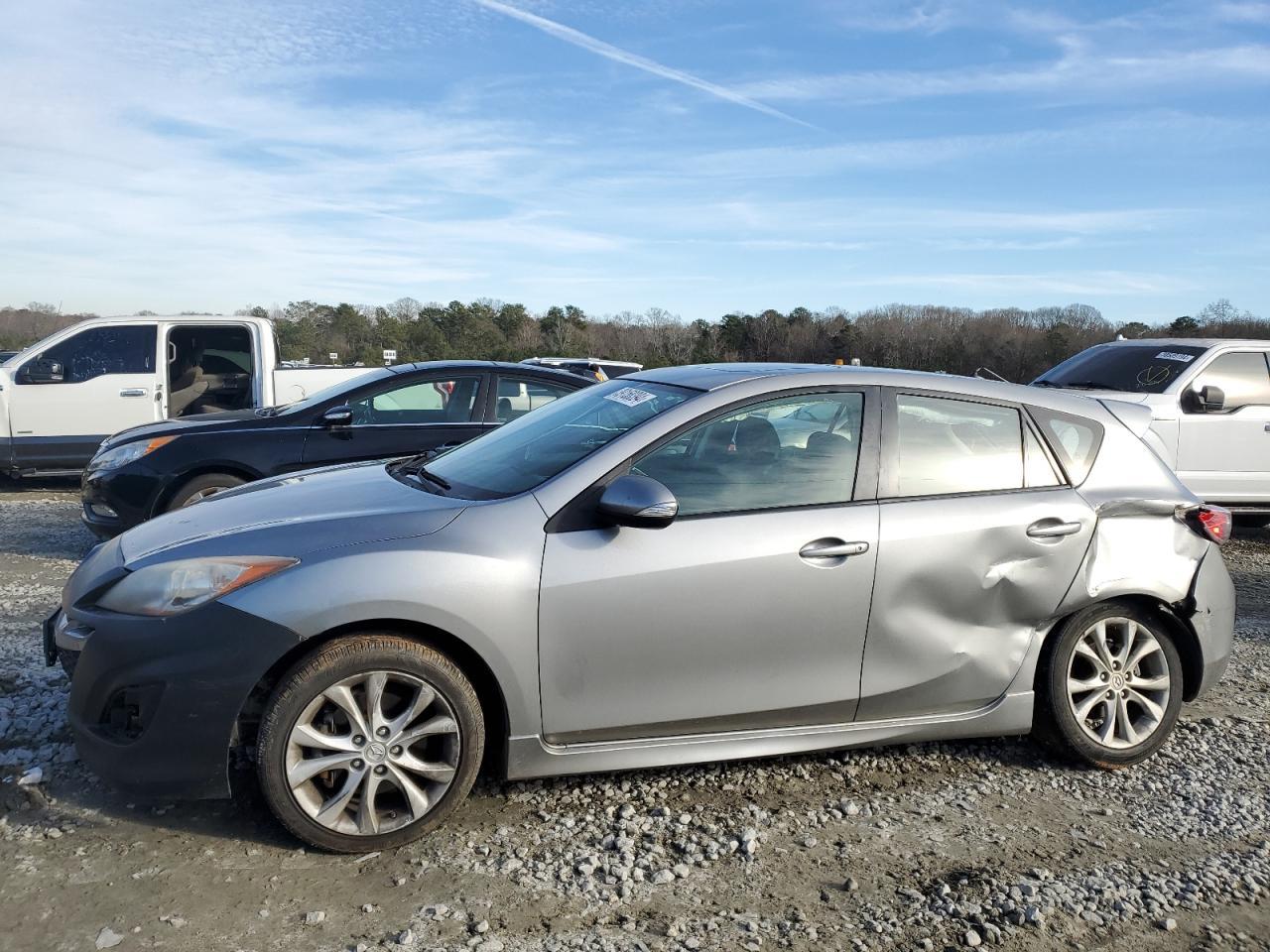 2010 MAZDA 3 S
