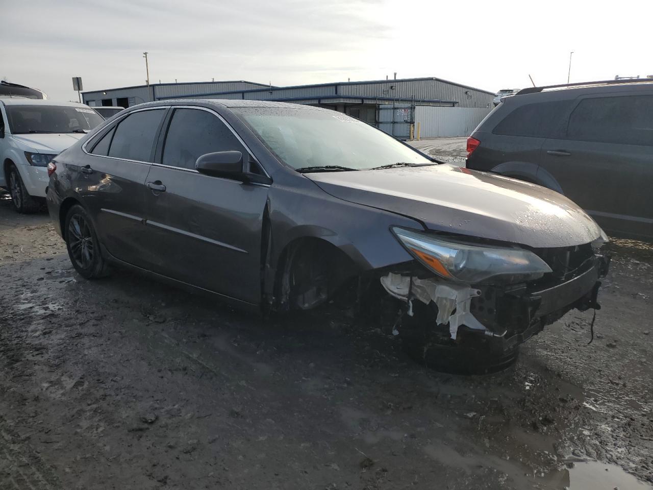 2017 TOYOTA CAMRY LE - Image 4