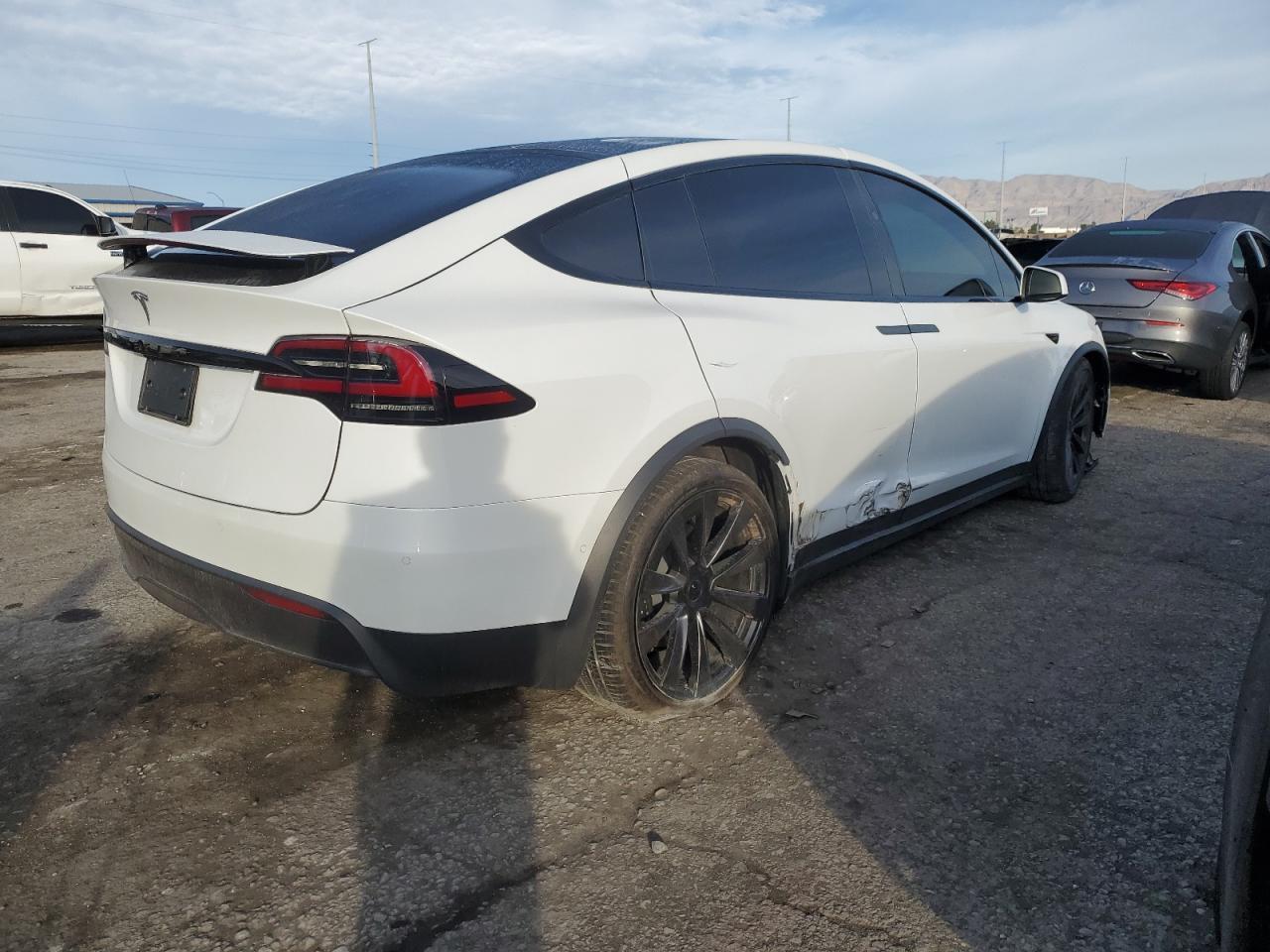 2023 TESLA MODEL X - Image 3