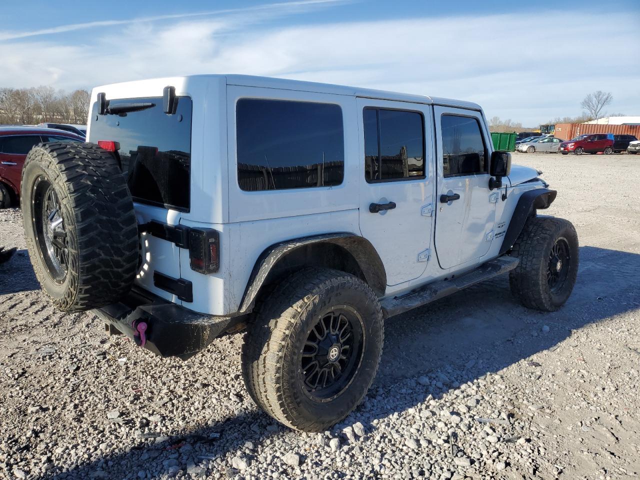 2017 JEEP WRANGLER U - Фото 3