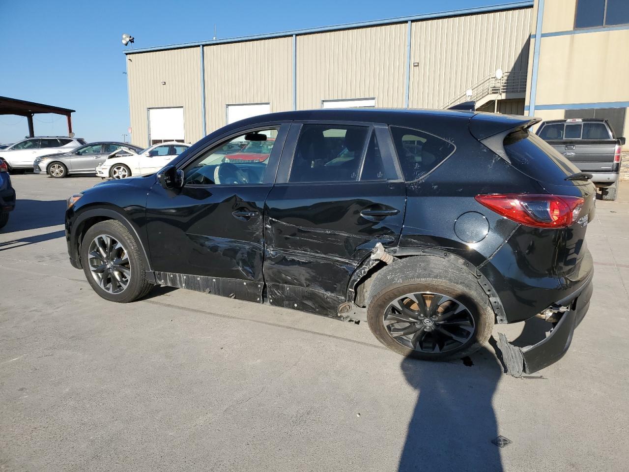 2016 MAZDA CX-5 GT - Image 2