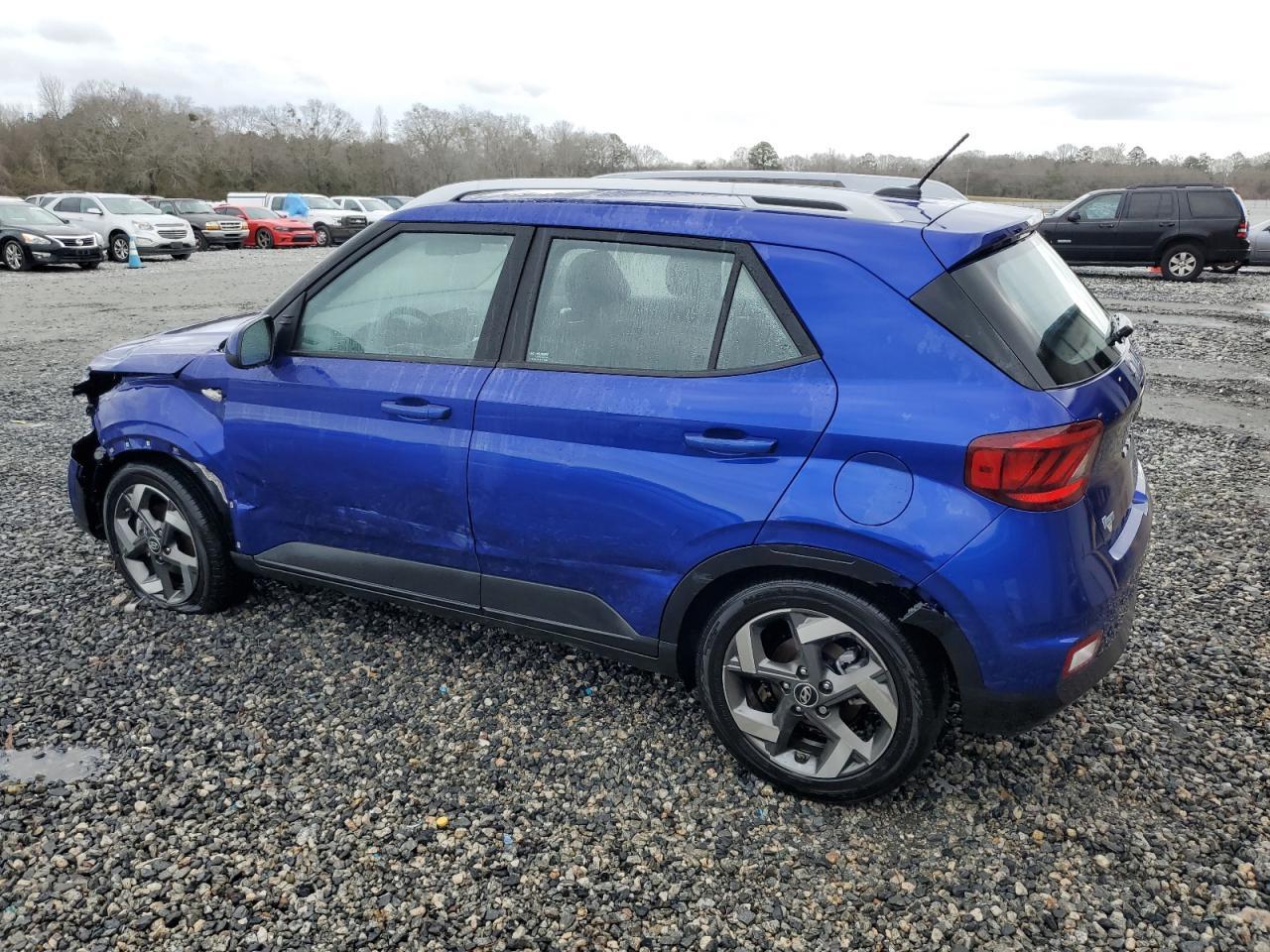 2023 HYUNDAI VENUE SEL - Фото 2