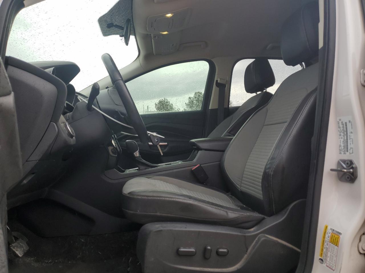 2017 FORD ESCAPE SE - Фото 7