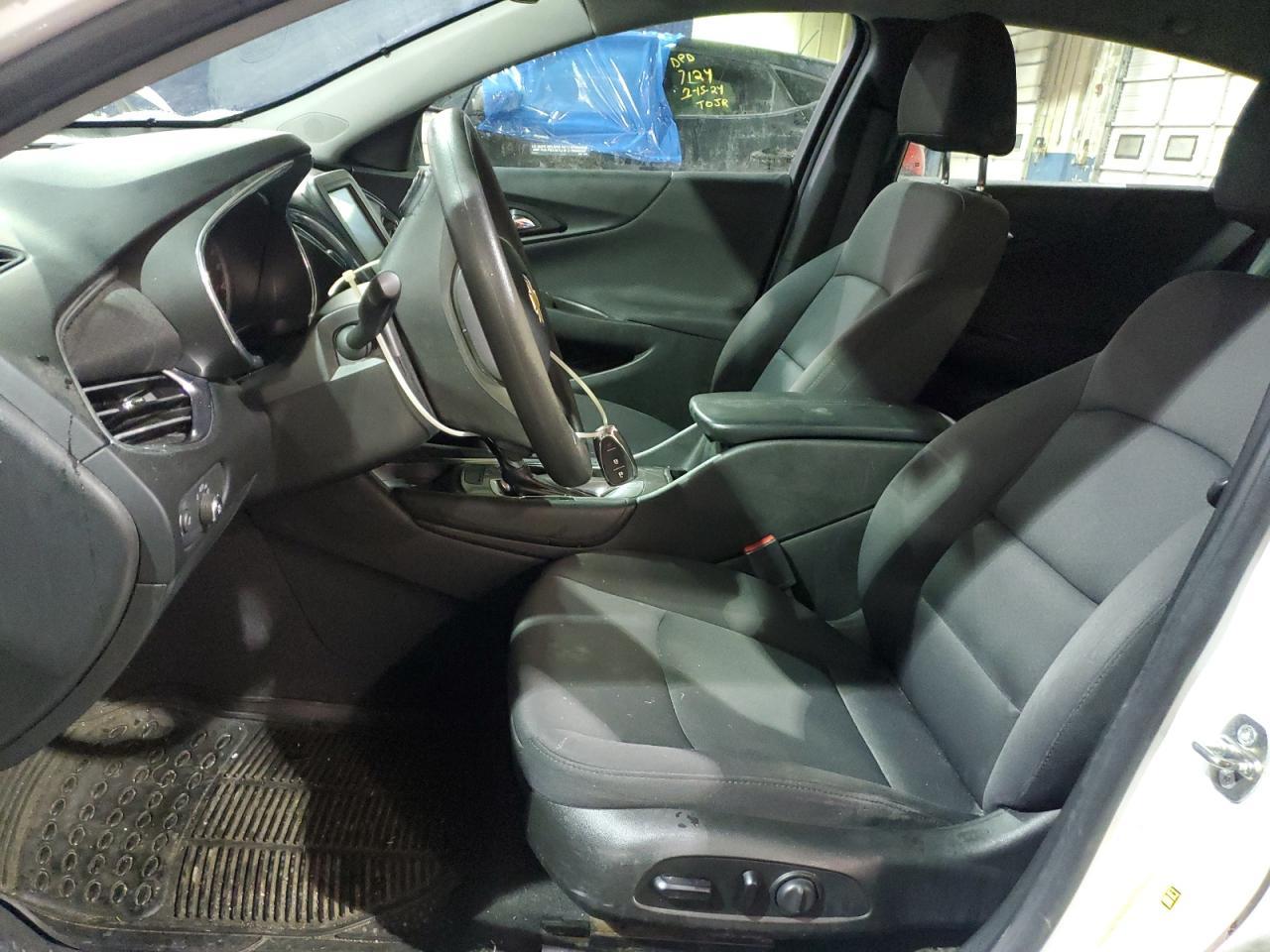 2017 CHEVROLET MALIBU LT - Image 7