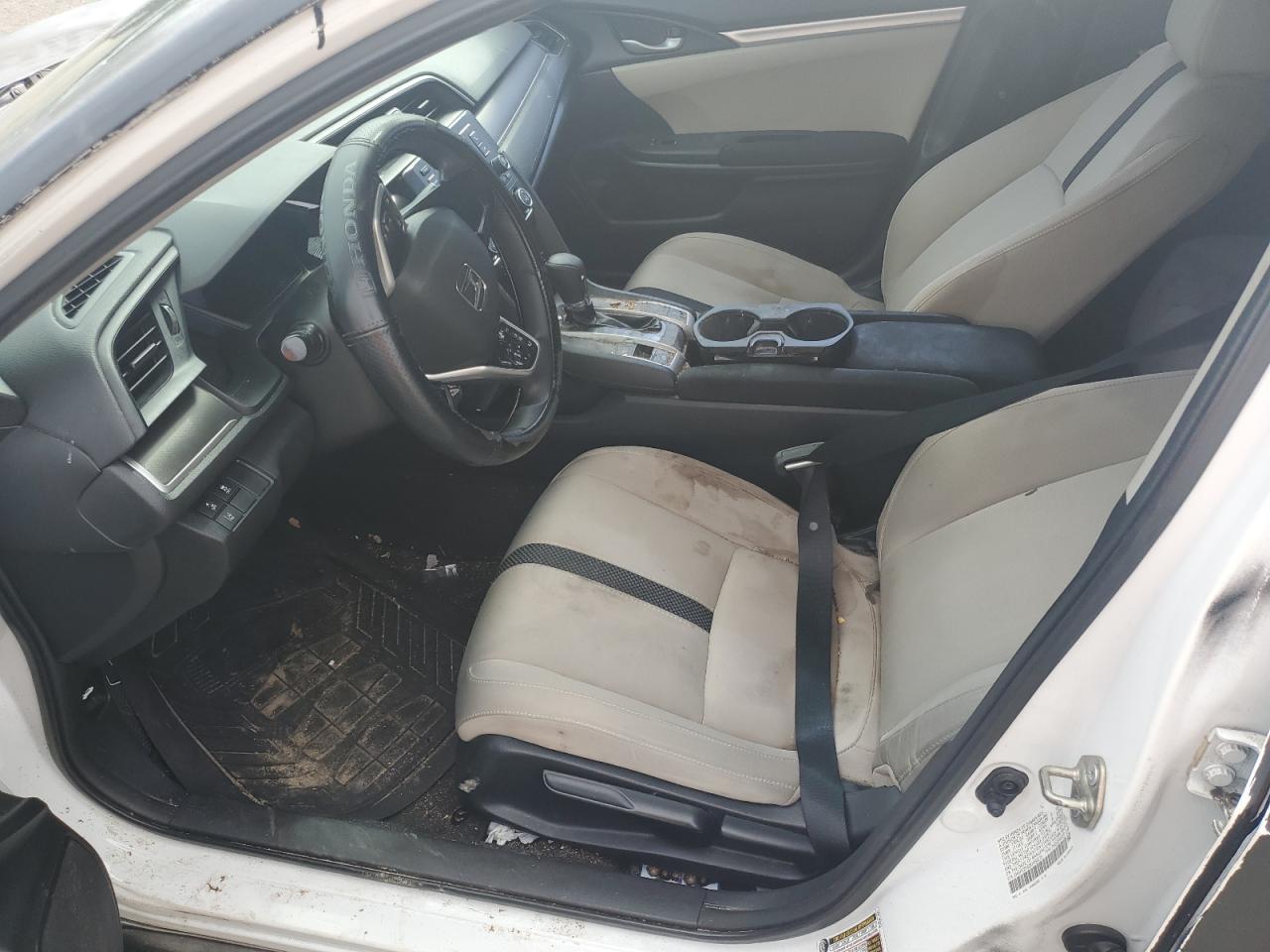 2019 HONDA CIVIC LX - Image 7