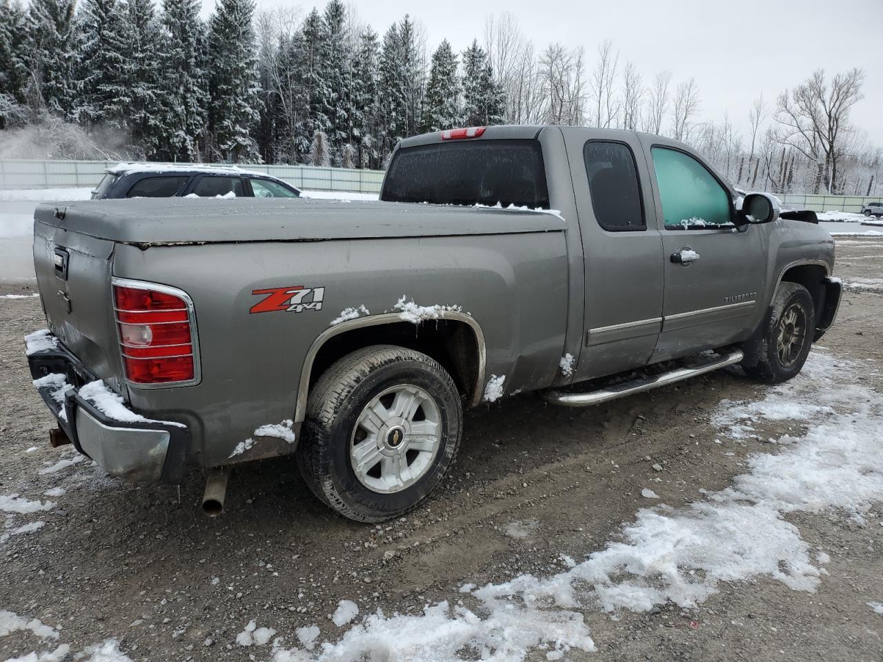 2013 CHEVROLET SILVERADO - Фото 3