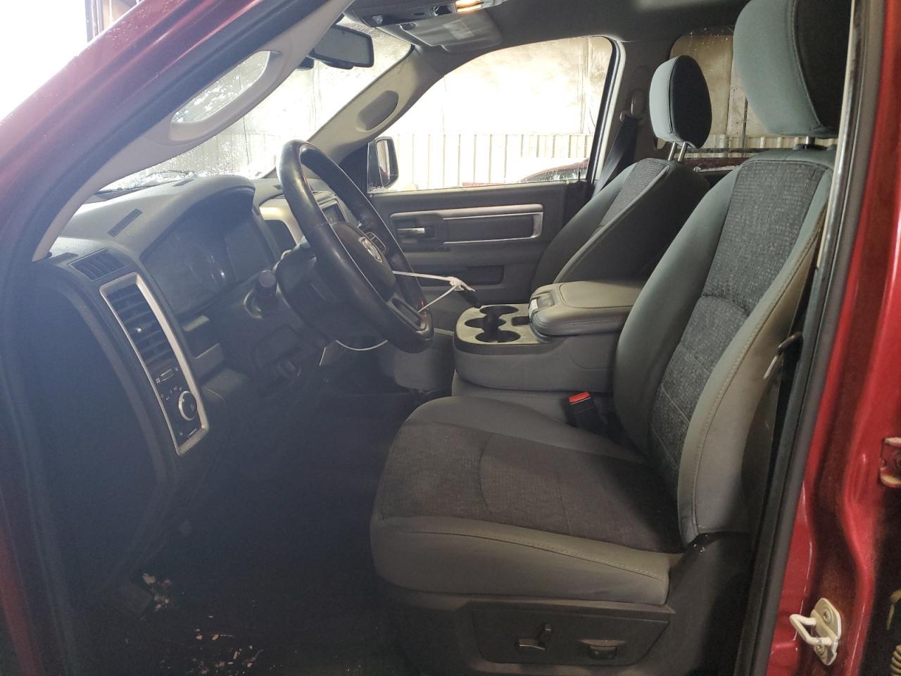 2015 RAM 1500 SLT - Image 7