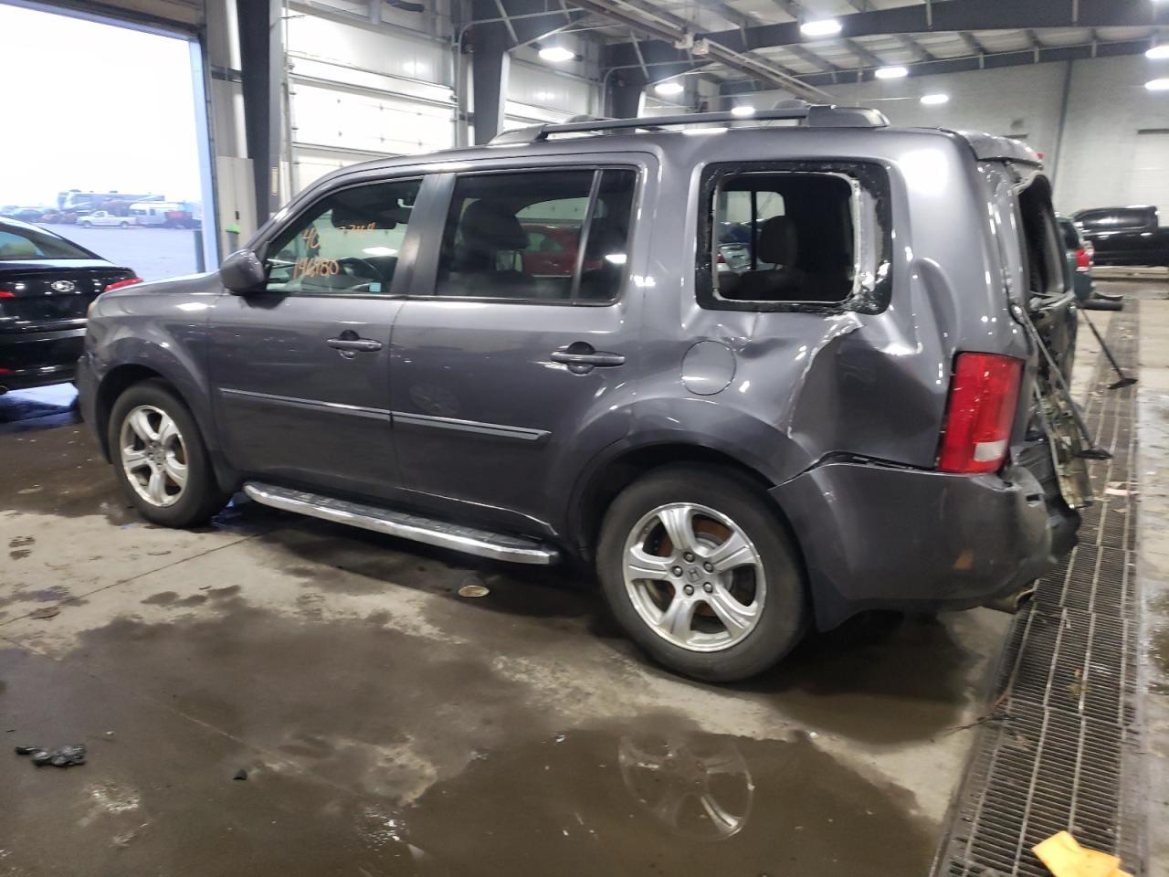 2015 HONDA PILOT EXL - Image 2