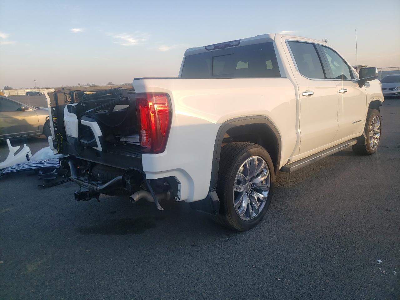 2023 GMC SIERRA K15 - Image 3