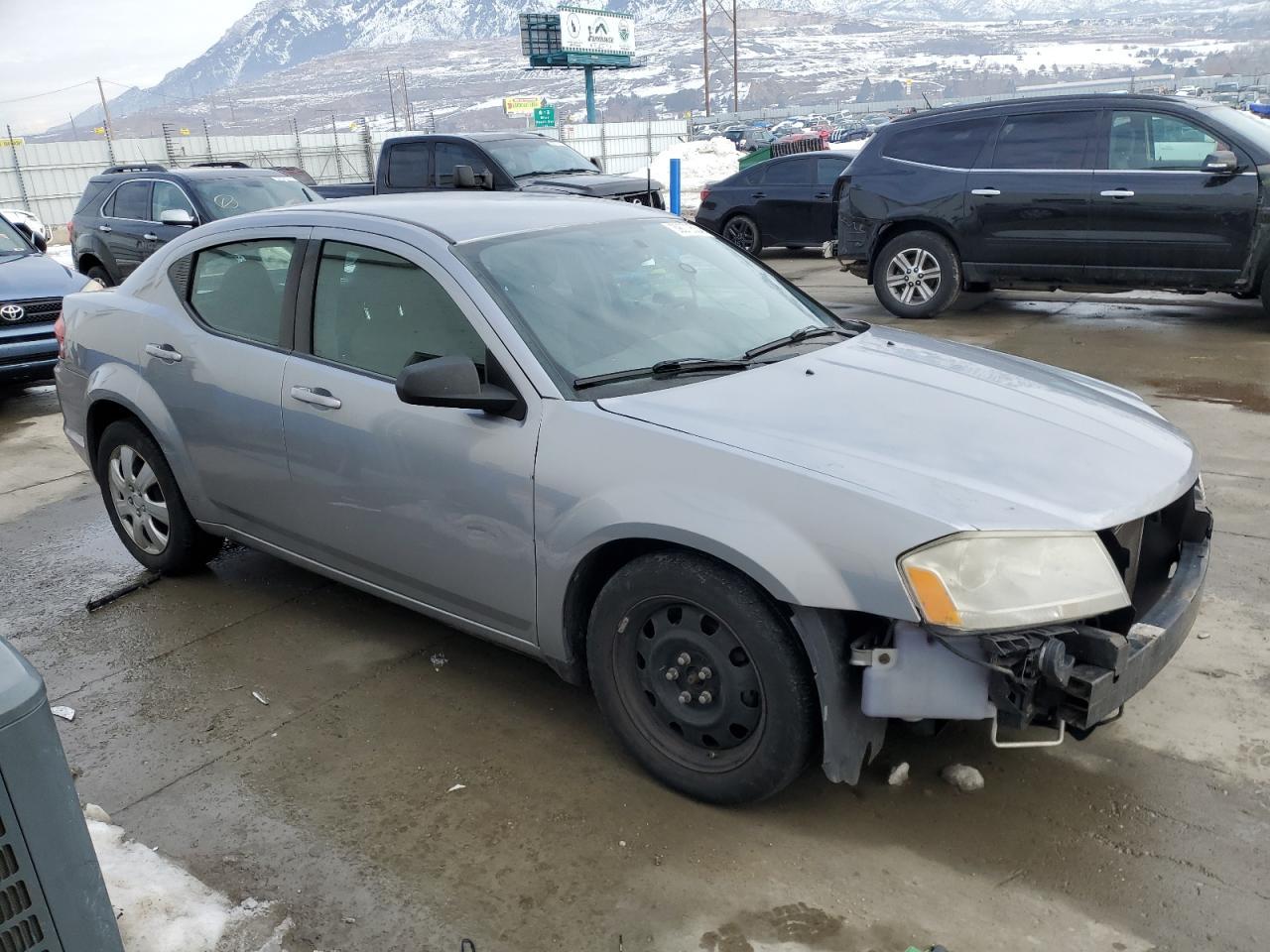 2014 DODGE AVENGER SE - Image 4