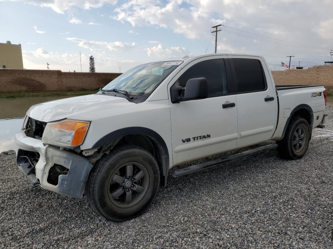 2013 NISSAN TITAN S car image