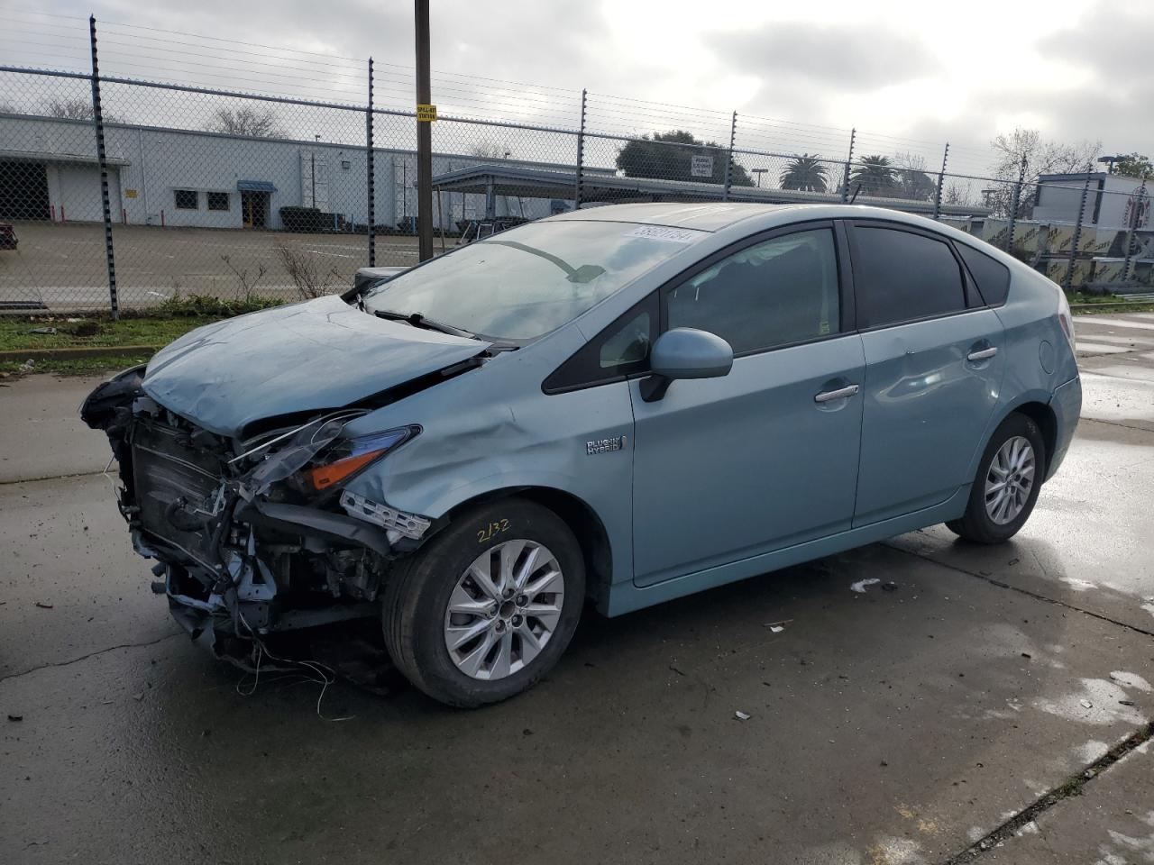 2014 TOYOTA PRIUS PLUG car image