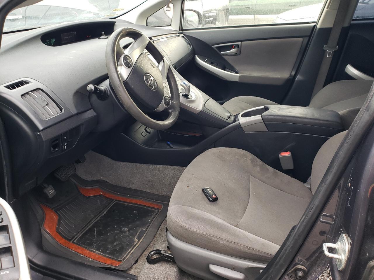 2015 TOYOTA PRIUS - Фото 7
