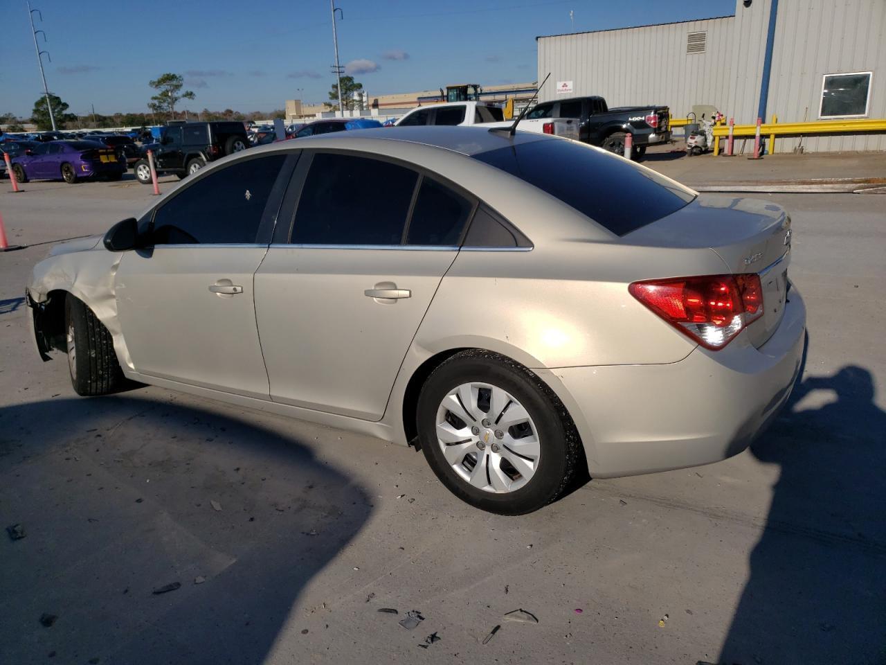 2012 CHEVROLET CRUZE LS - Фото 2