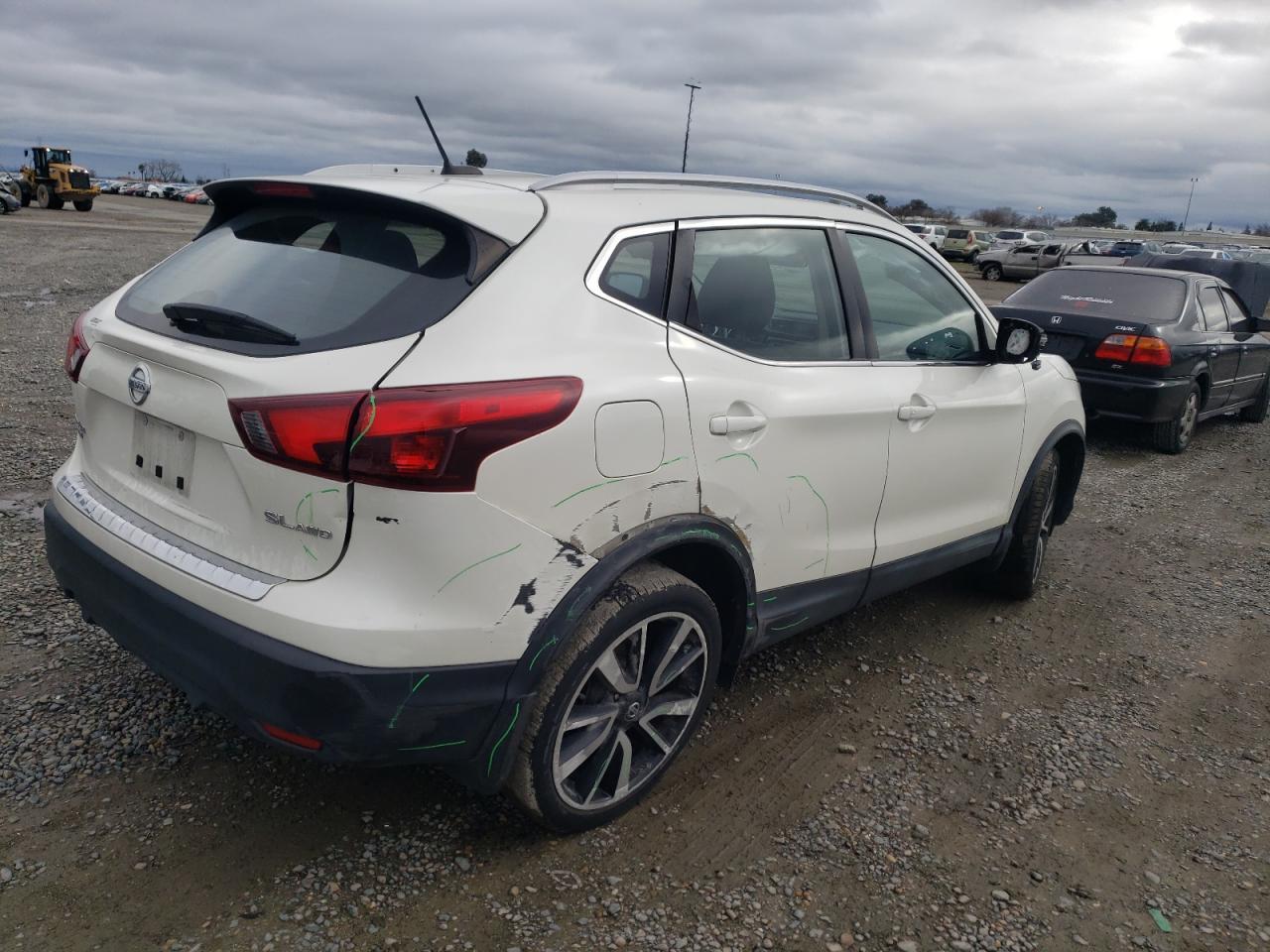 2017 NISSAN ROGUE SPOR - Фото 3