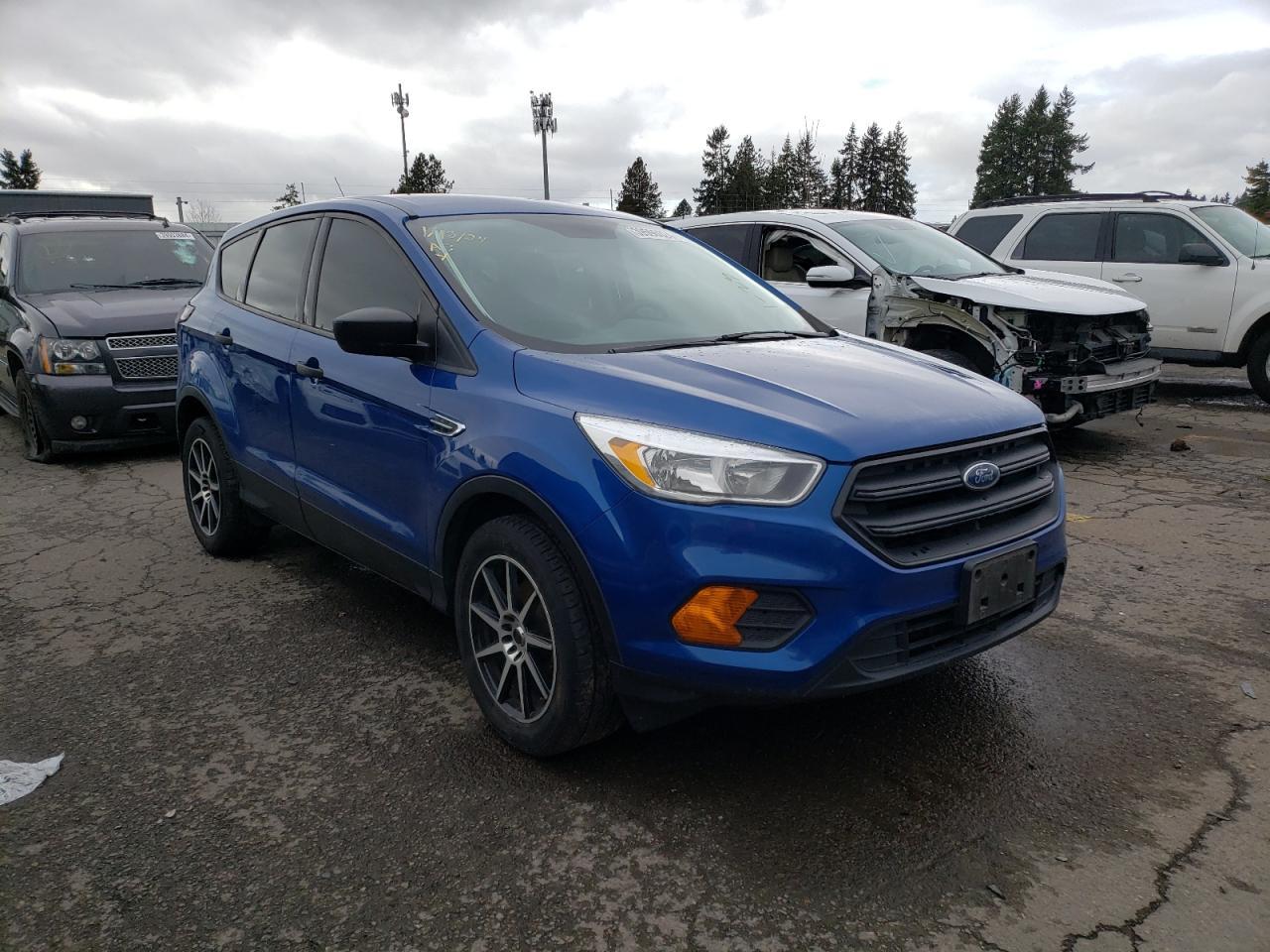 2017 FORD ESCAPE S - Image 4