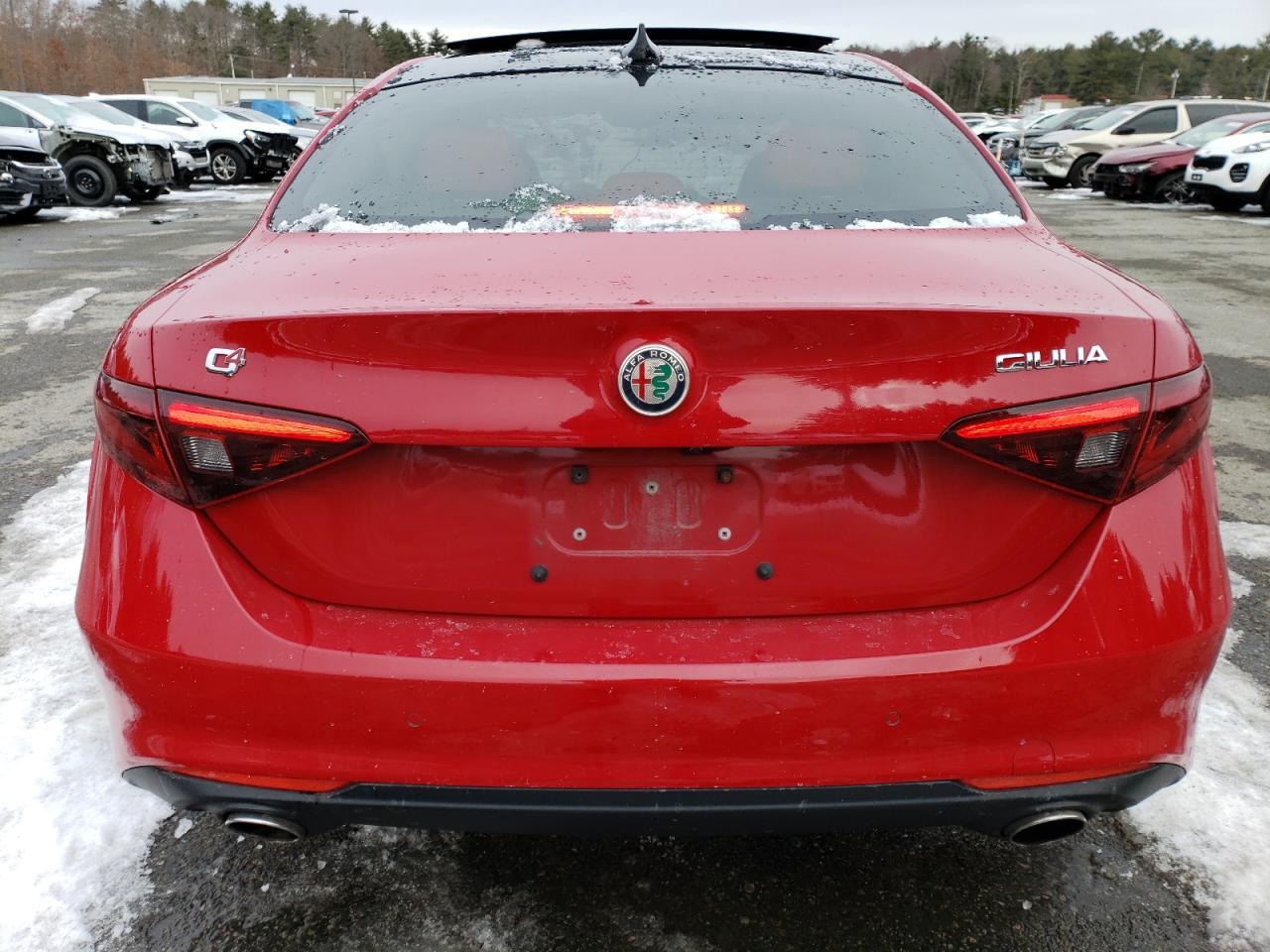 2017 ALFA ROMEO GIULIA TI - Фото 6