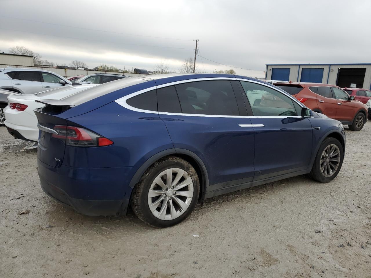 2018 TESLA MODEL X - Фото 3
