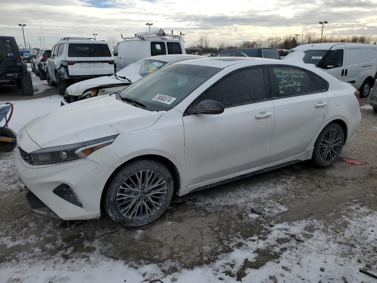 2022 KIA FORTE GT L car image