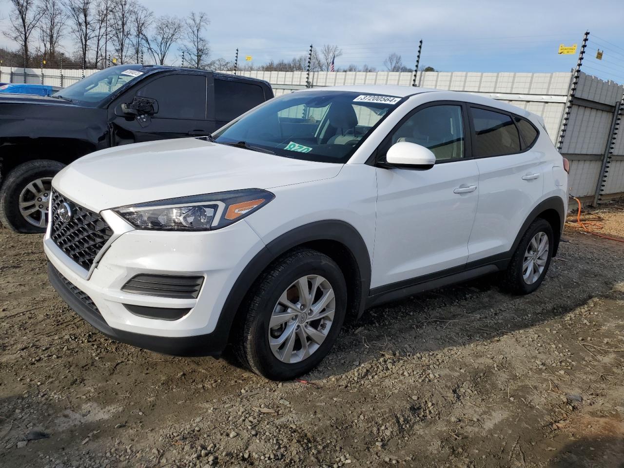 2019 HYUNDAI TUCSON SE car image