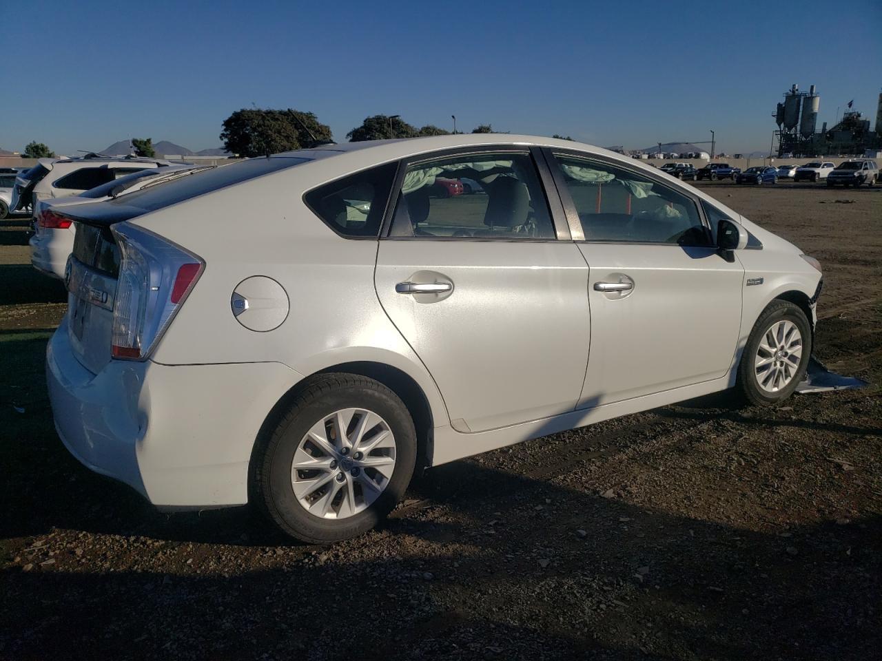 2013 TOYOTA PRIUS PLUG - Image 3