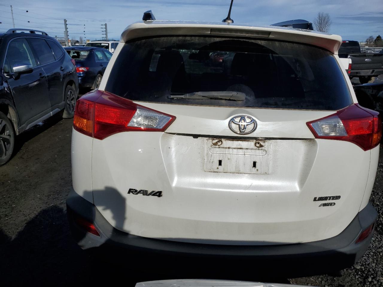 2015 TOYOTA RAV4 LIMIT - Image 6