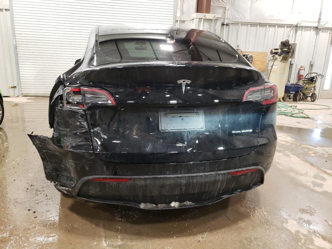 2023 TESLA MODEL Y - Image 6