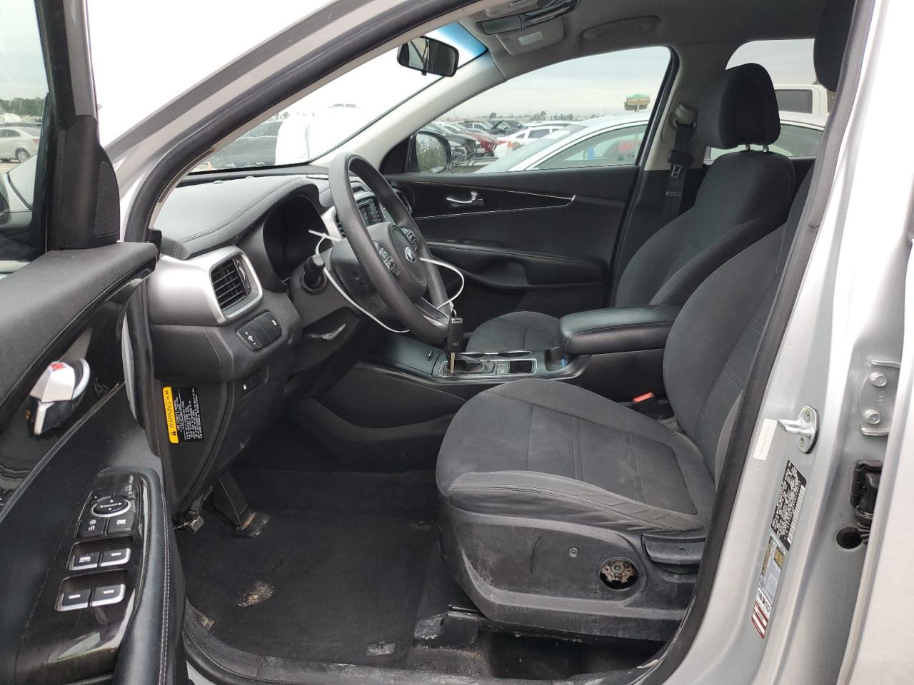 2016 KIA SORENTO LX - Image 7