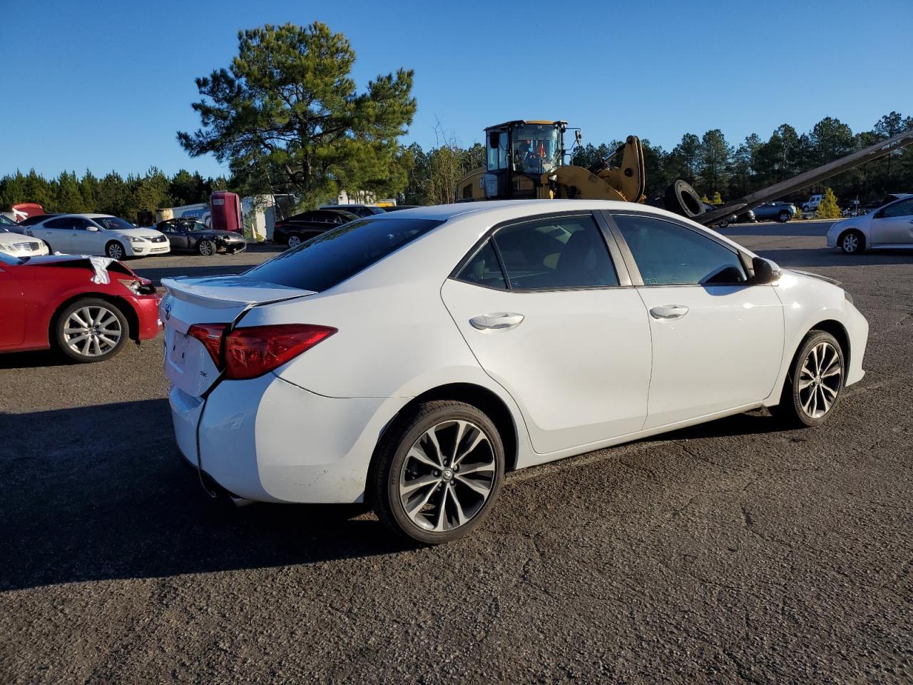 2019 TOYOTA COROLLA L - Image 3