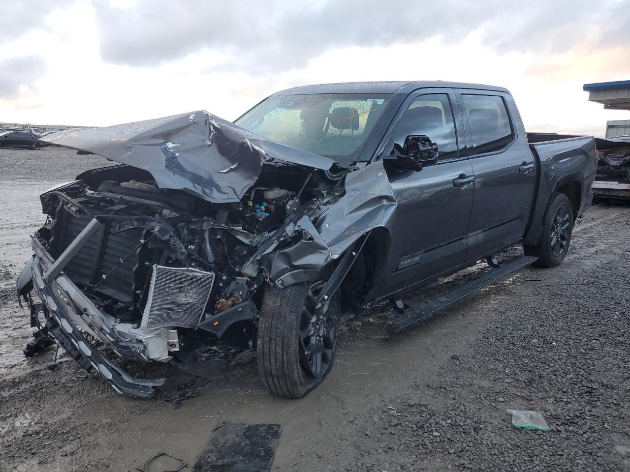 2023 TOYOTA TUNDRA CRE
