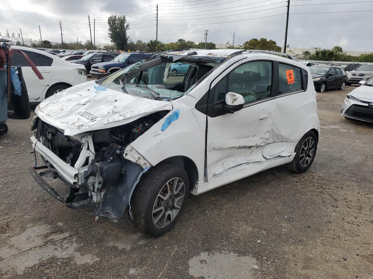 2014 CHEVROLET SPARK 2LT car image