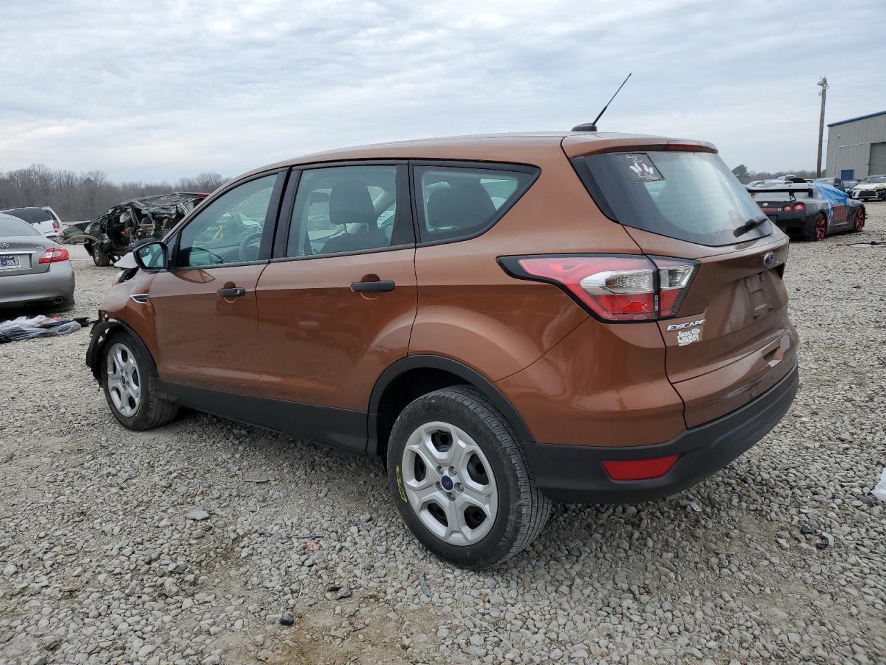2017 FORD ESCAPE S - Image 2