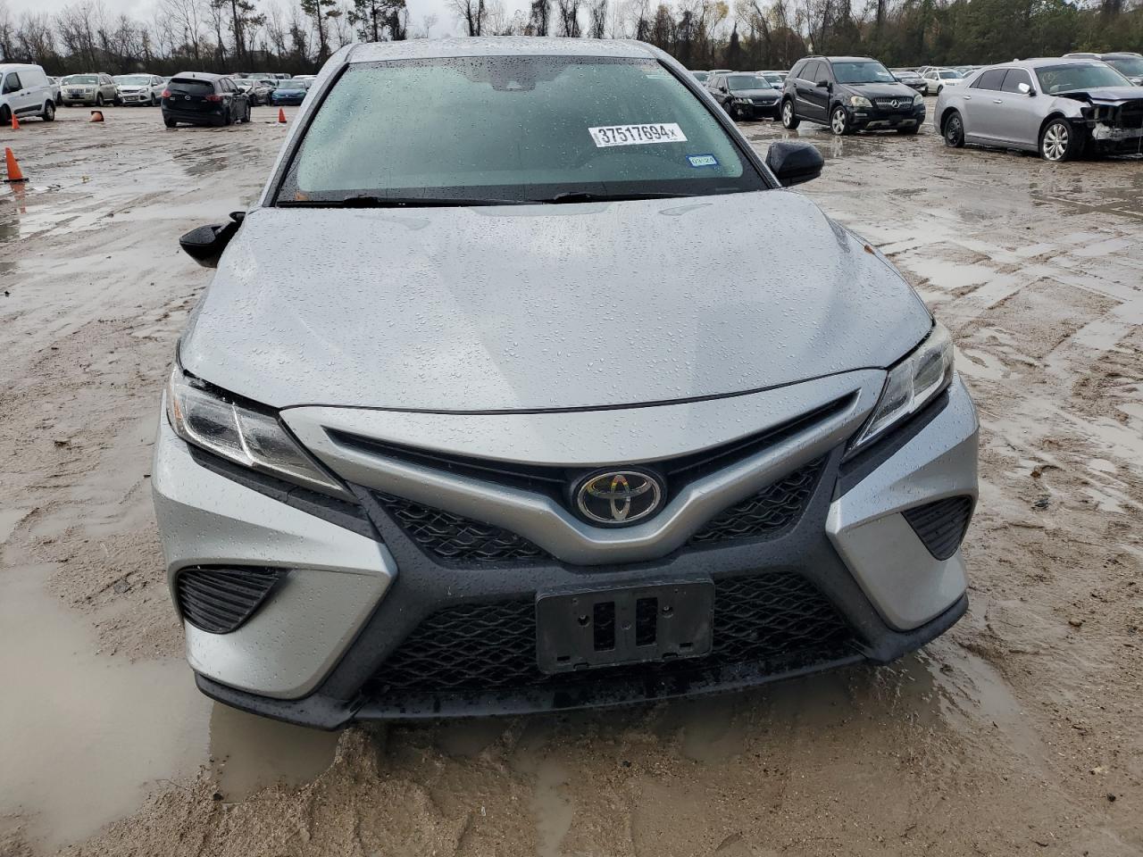 2020 TOYOTA CAMRY SE - Image 5