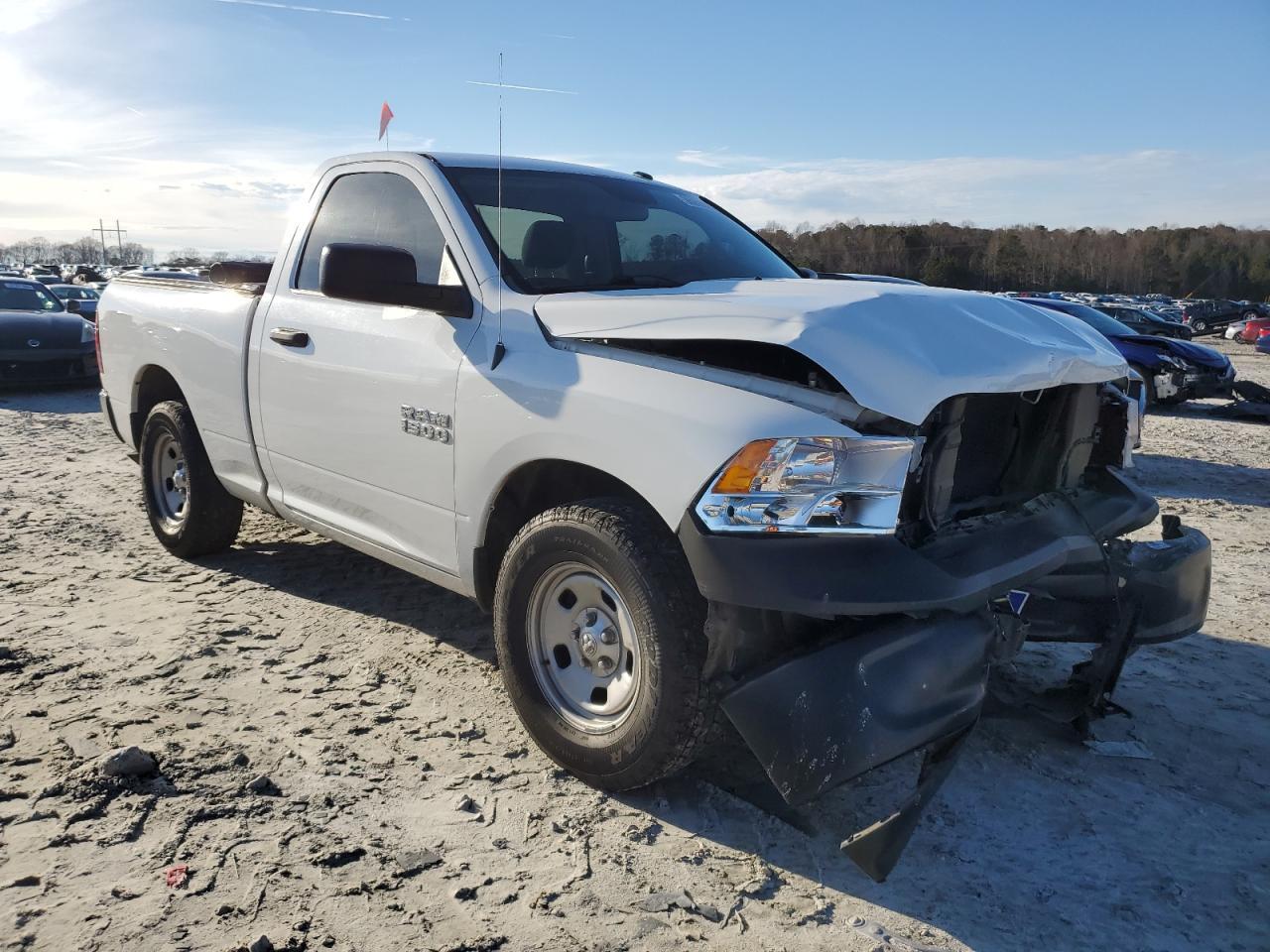 2015 RAM 1500 ST - Image 4
