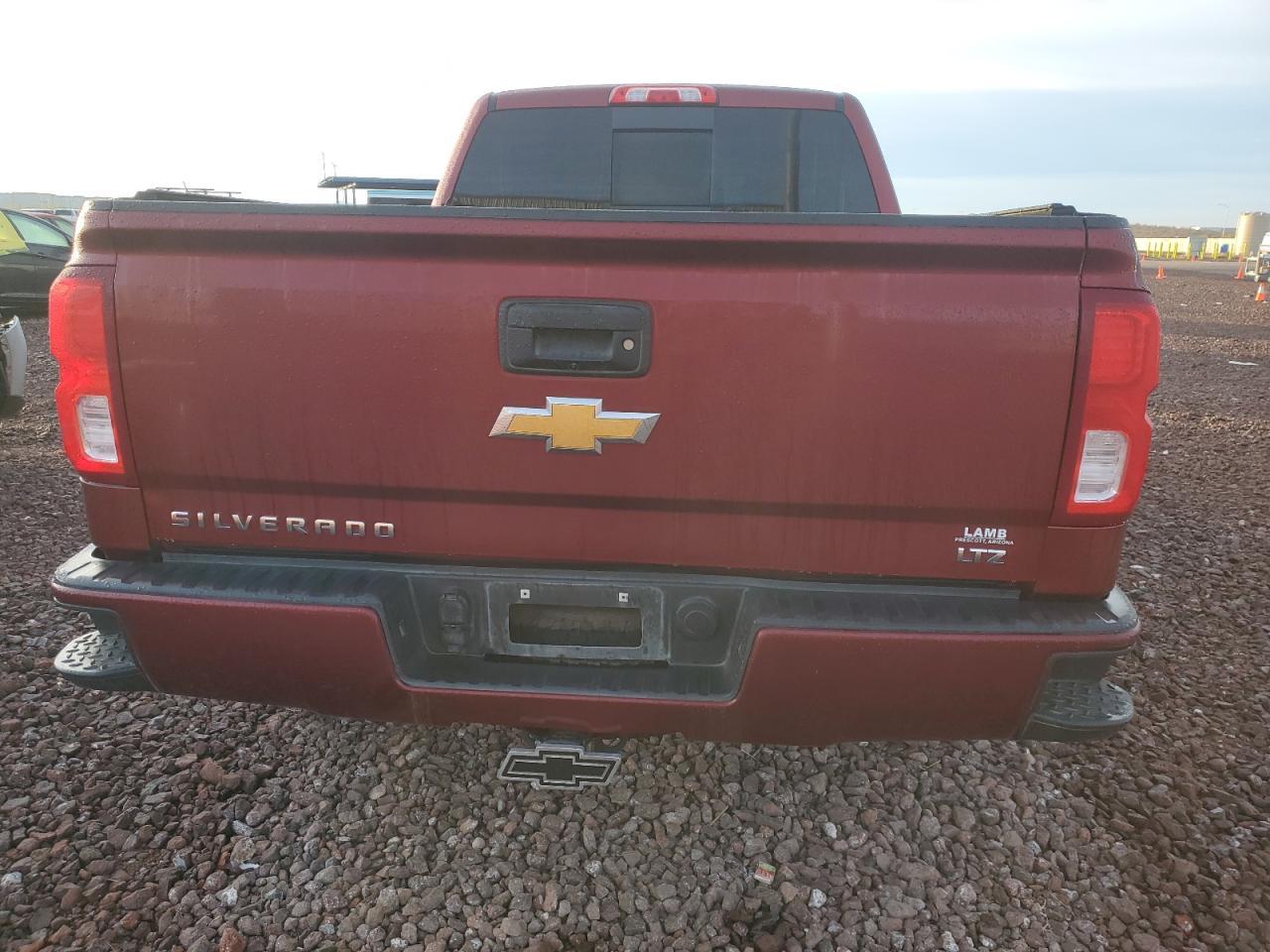 2017 CHEVROLET SILVERADO - Image 6