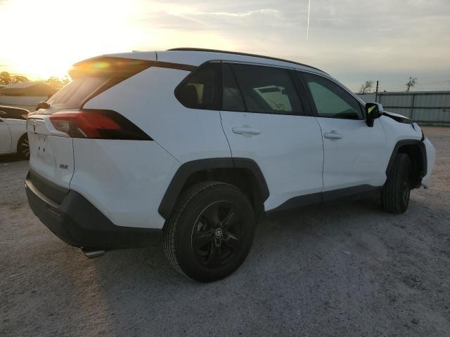 2020 Toyota Rav4 Xle - Image 3