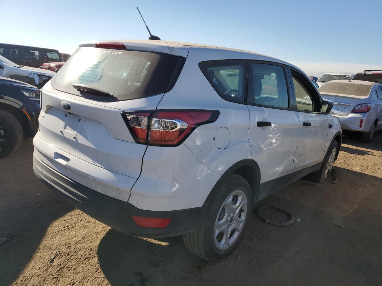 2017 FORD ESCAPE S - Image 3