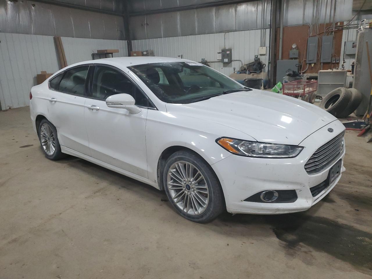 2014 FORD FUSION SE - Image 4