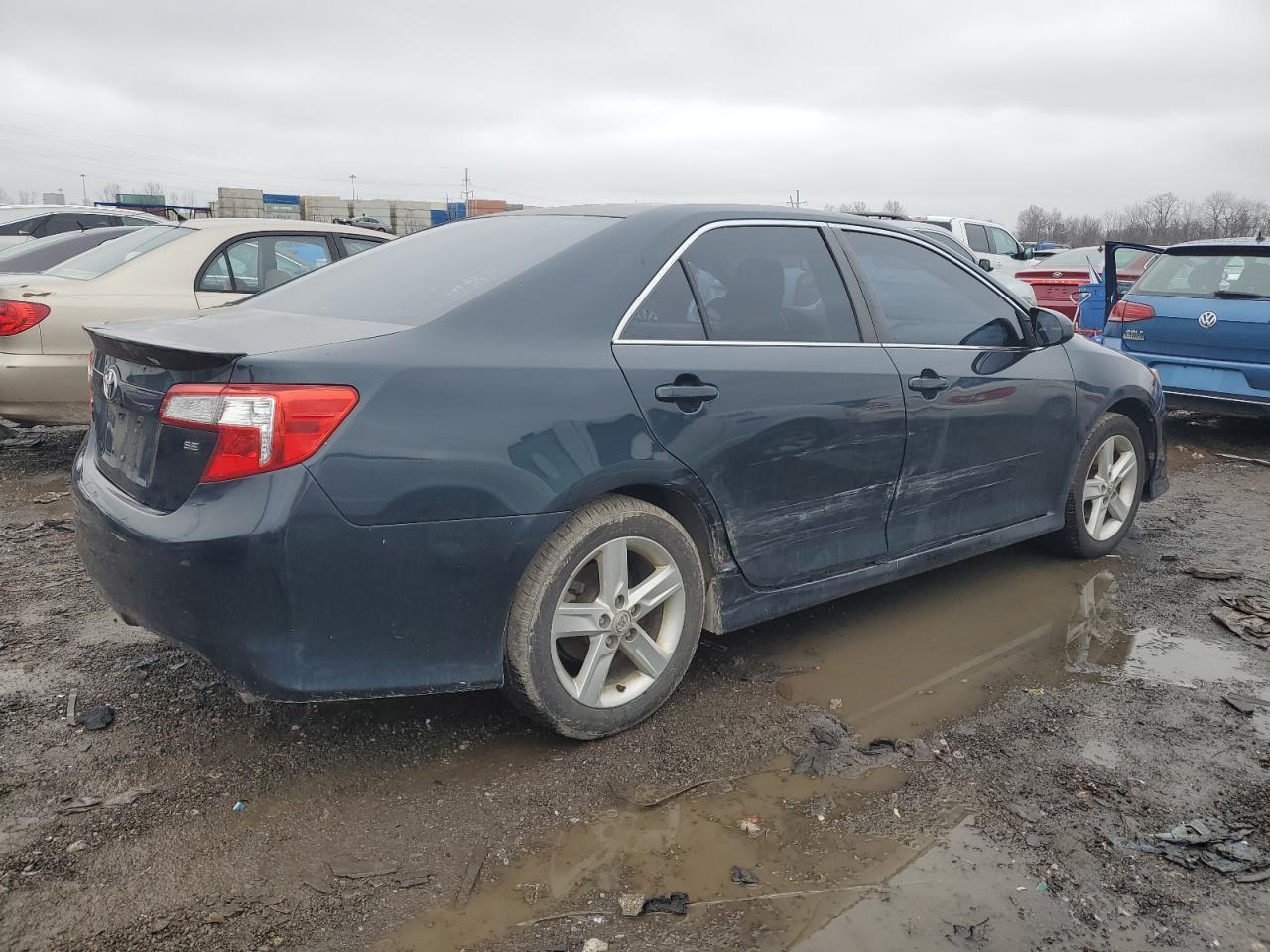 2013 TOYOTA CAMRY L - Image 3